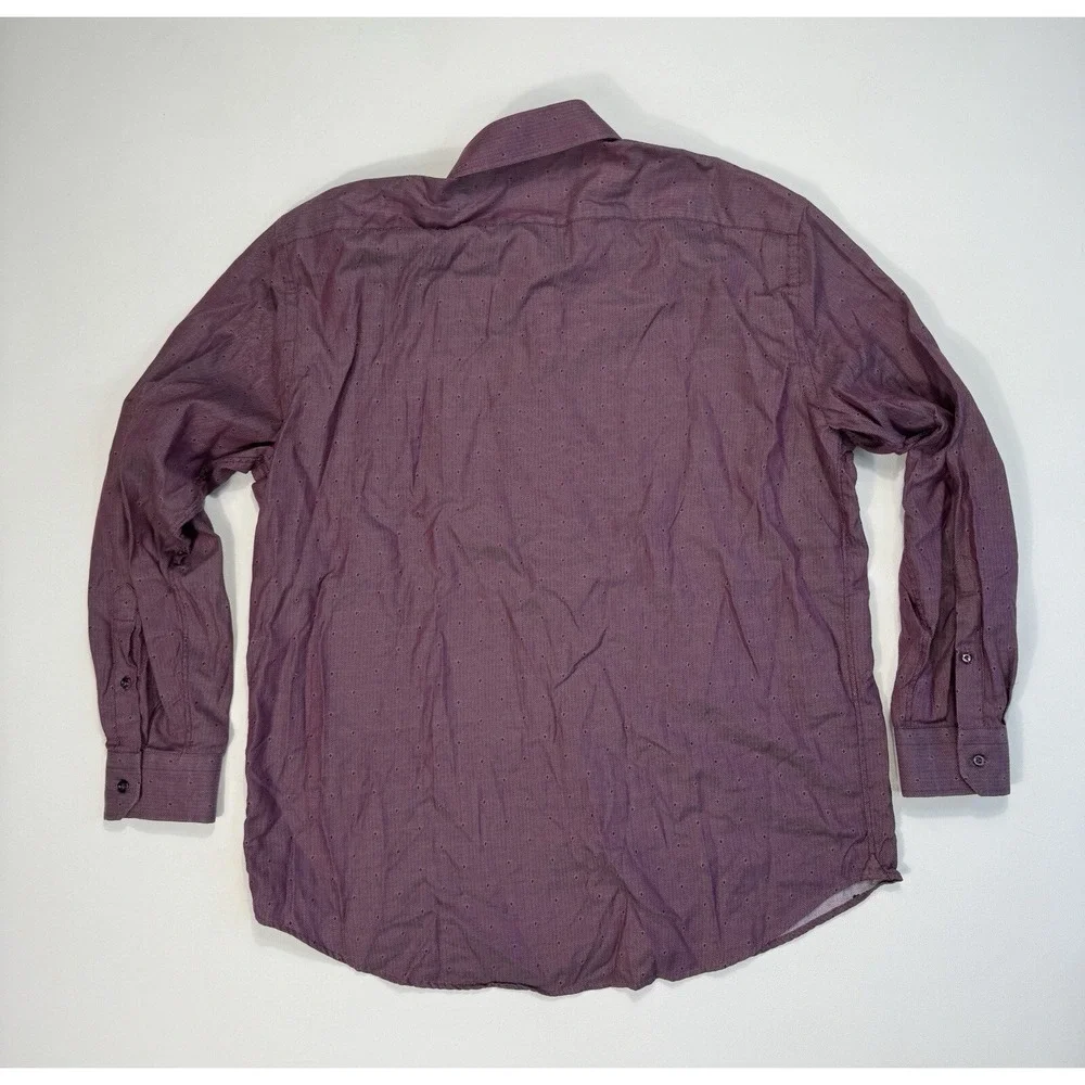 Robert Graham this shirt